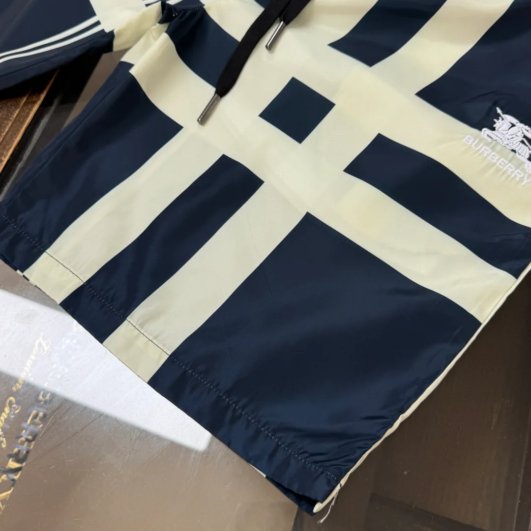 Шорты Мужские Burberry 11667999