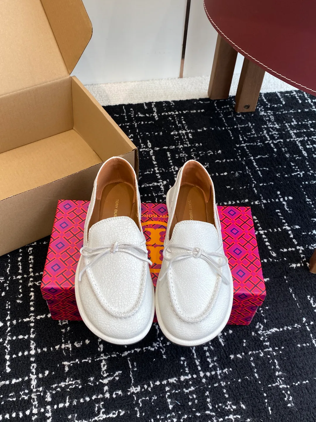 Лоферы Женские Tory Burch 64781