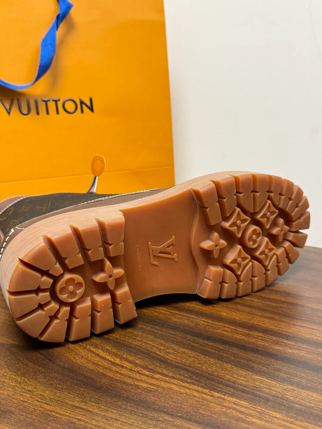 Ботинки Мужские Louis Vuitton 19423324