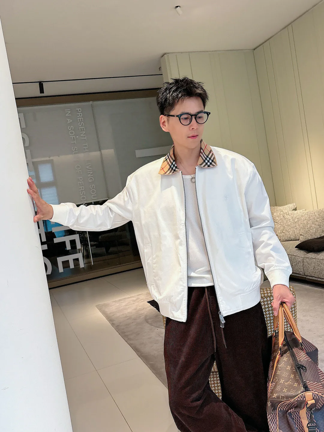 Куртки И Пуховики Мужские Burberry 18241159