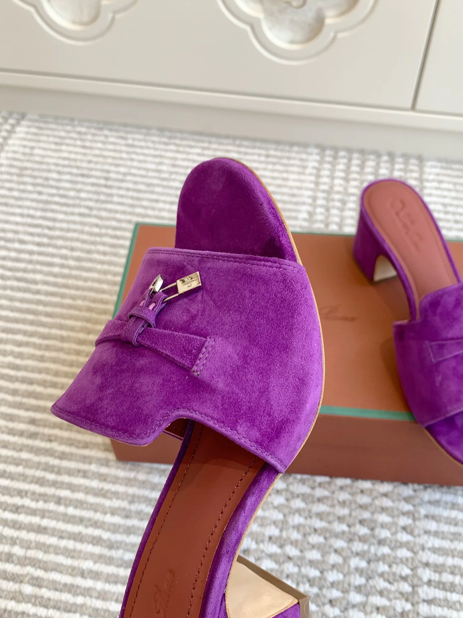 Босоножки Женские Loro Piana 9773