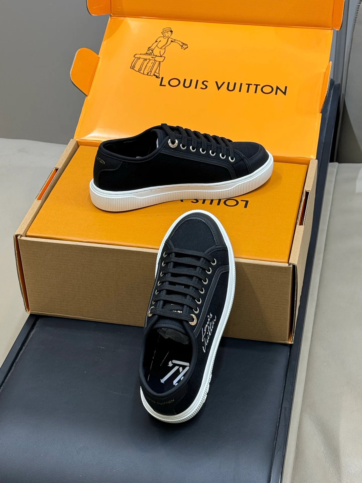 Кеды Женские Louis Vuitton 628602