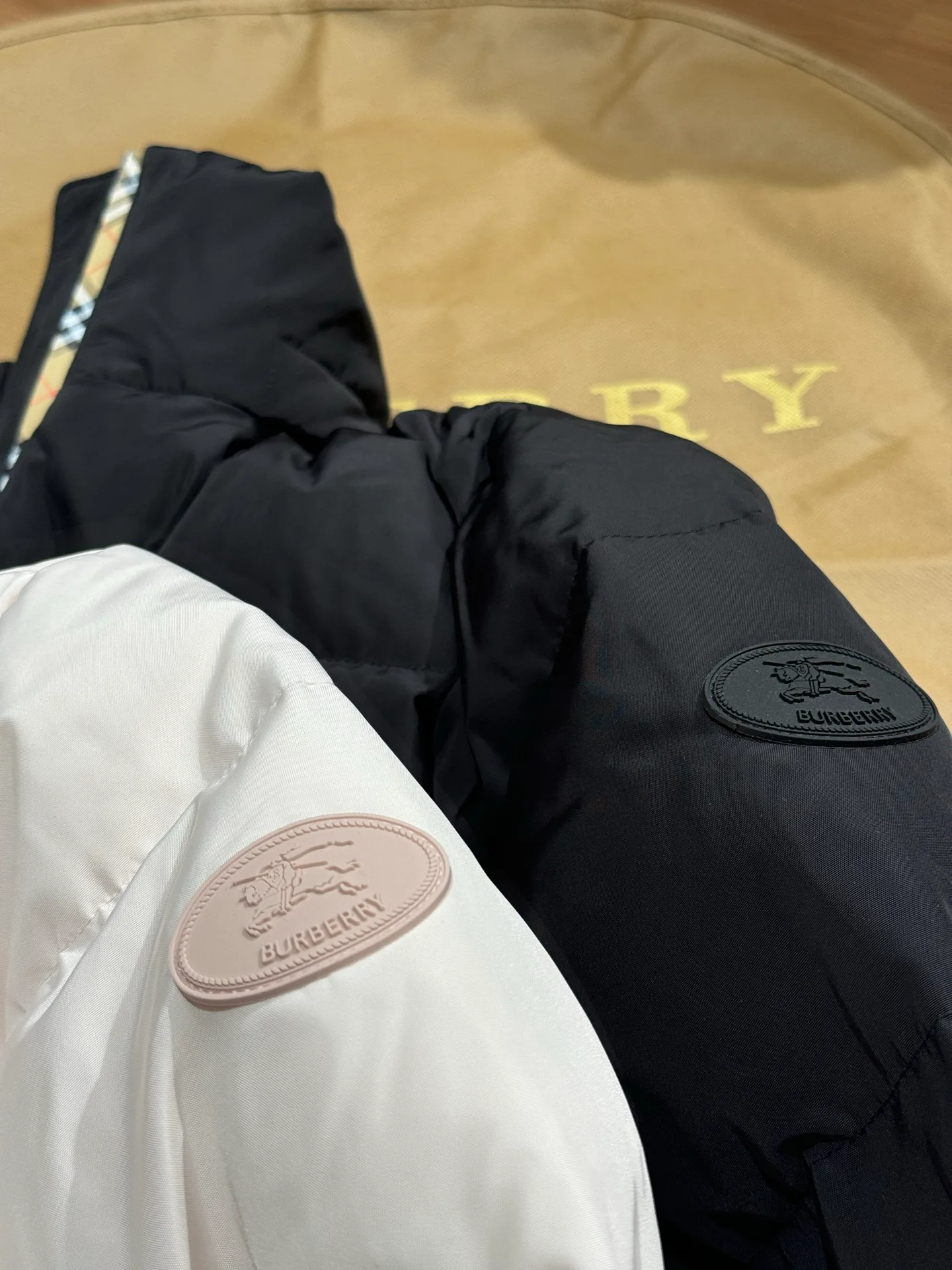 Куртки И Пуховики Женские Burberry 332679