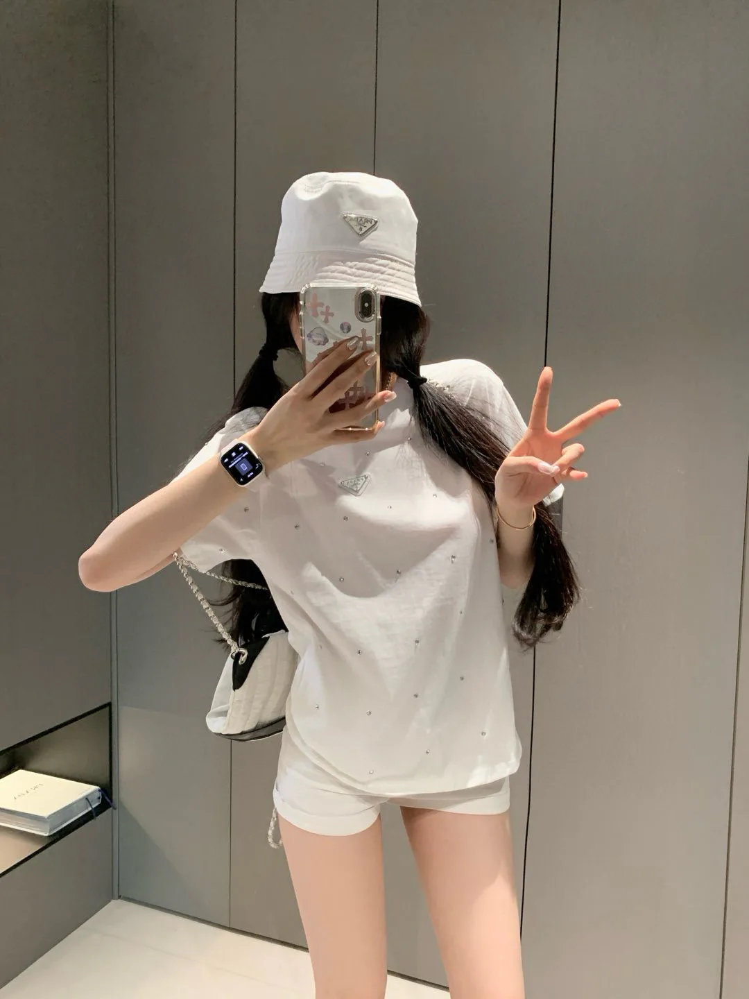 Футболки Женские Prada 16710