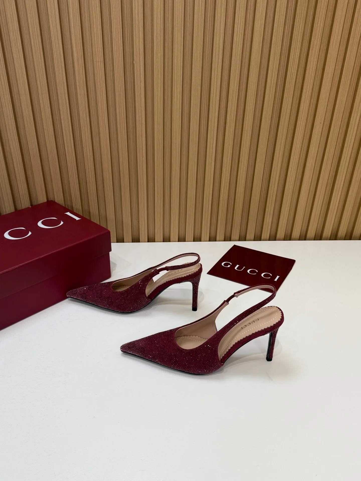Туфли Женские Gucci 18676785