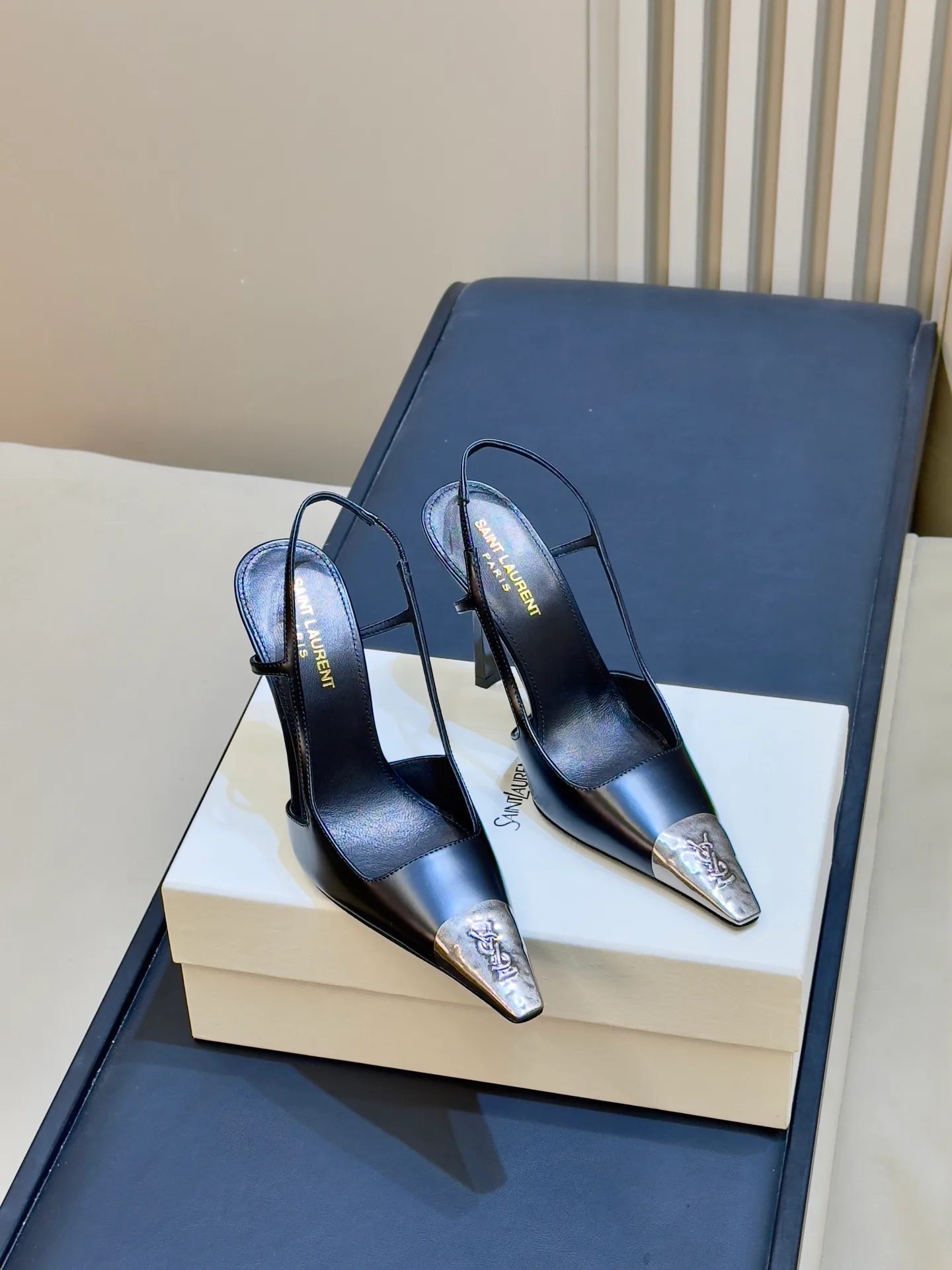 Туфли Женские Saint Laurent 18073501