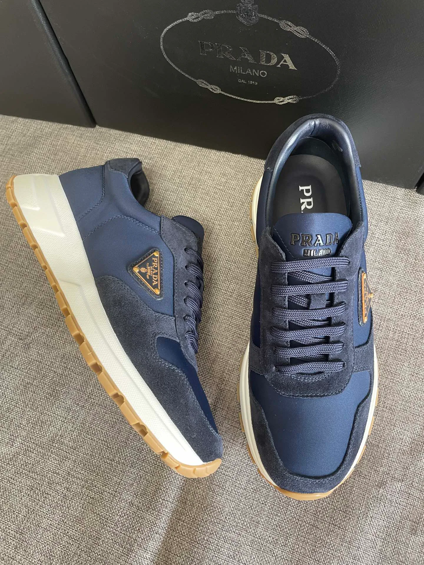 Кроссовки Мужские Prada 112791