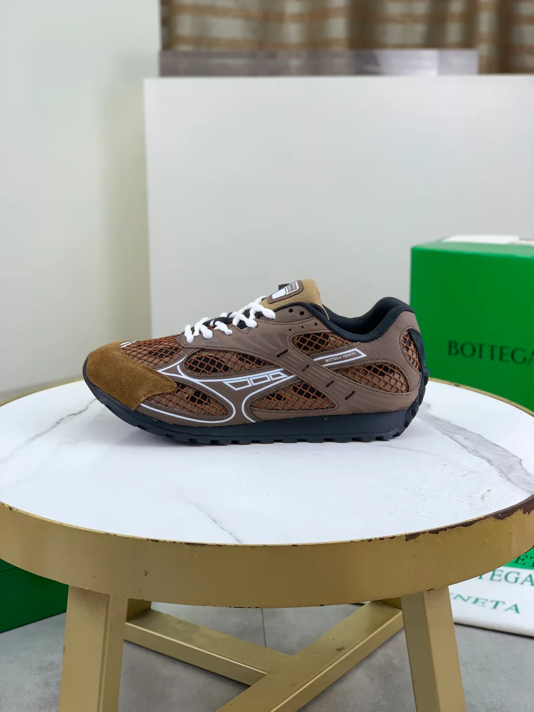 Кроссовки Женские Bottega Veneta 18365189