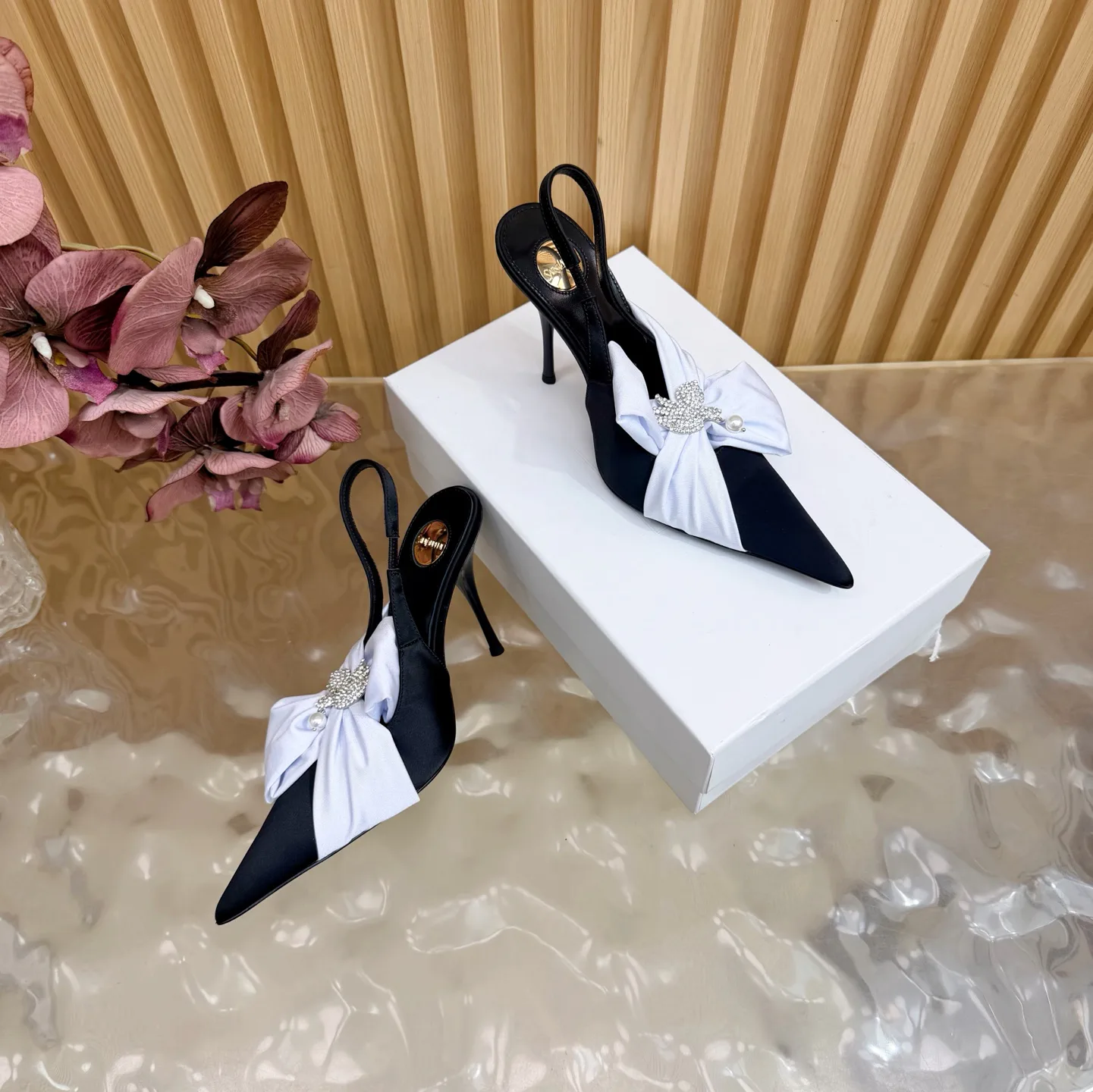 Туфли Женские Saint Laurent 9615204