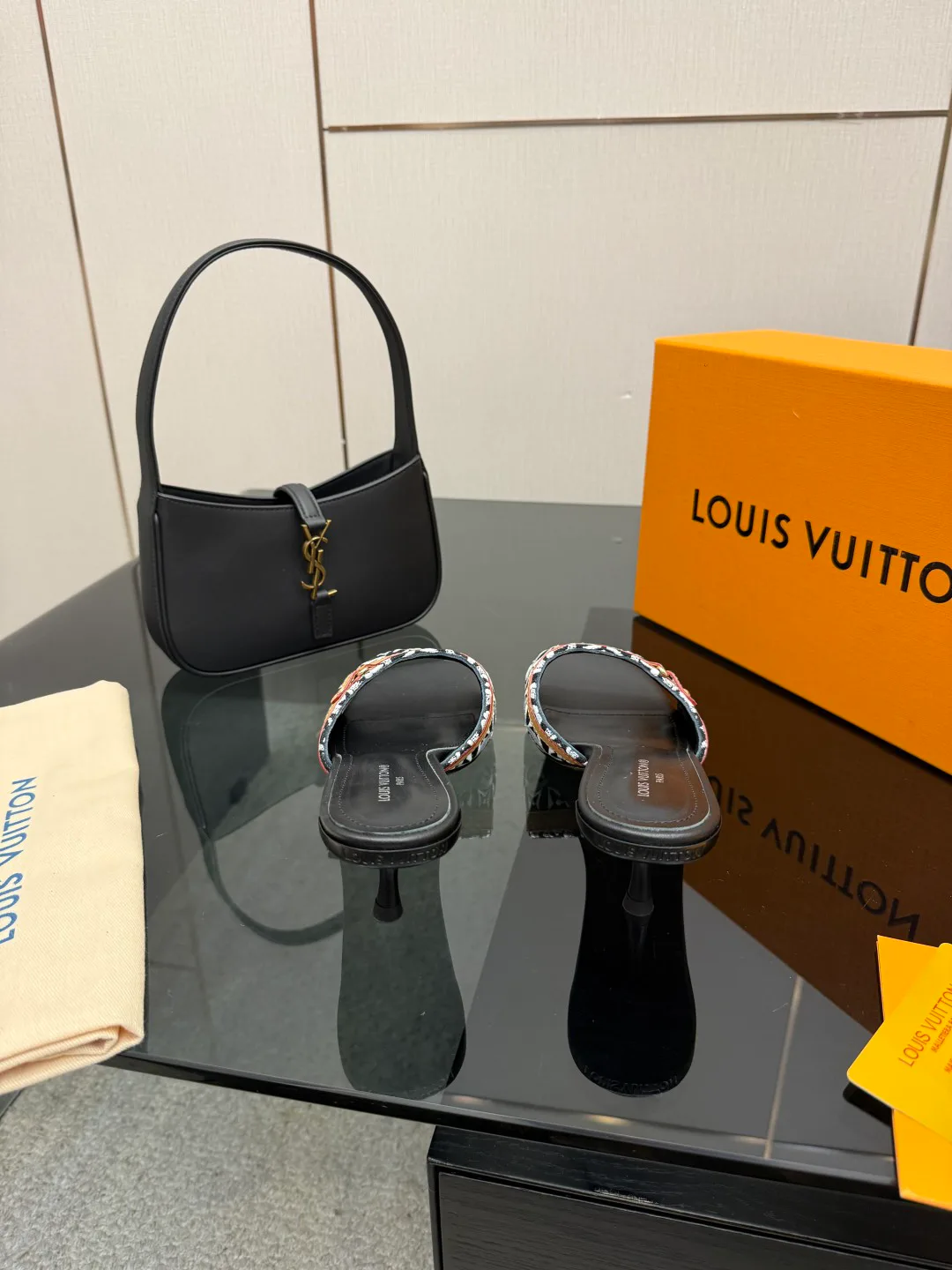 Туфли Женские Louis Vuitton 1874537