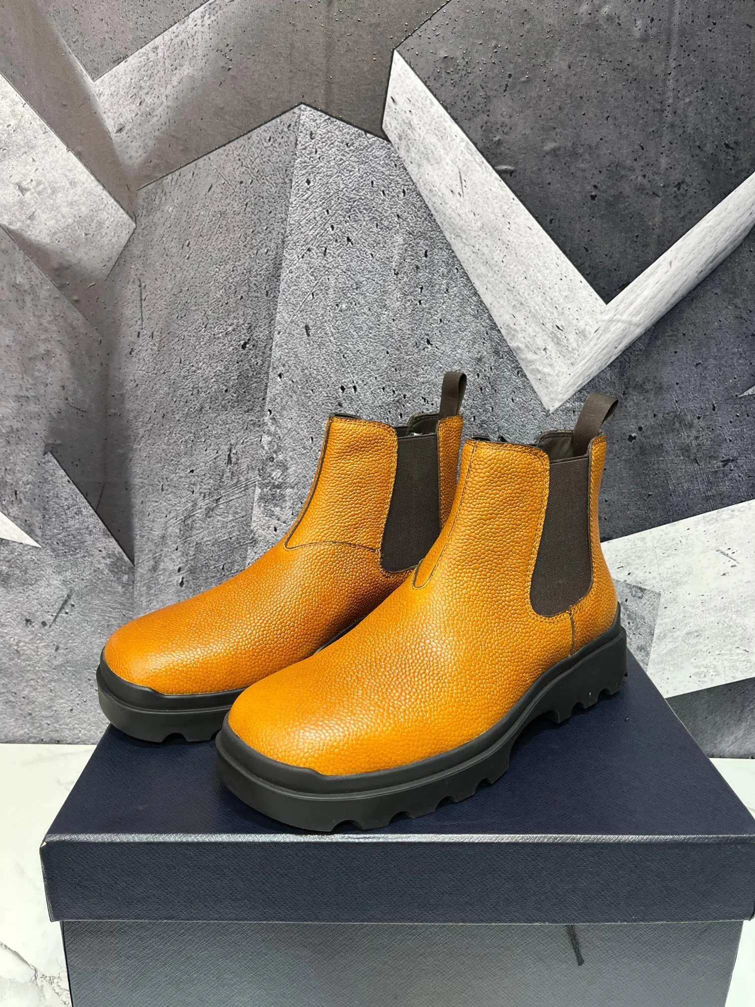 Ботинки Мужские Prada 19570759