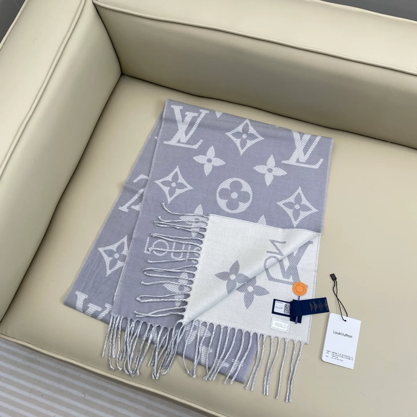Шарфы Louis Vuitton 438499