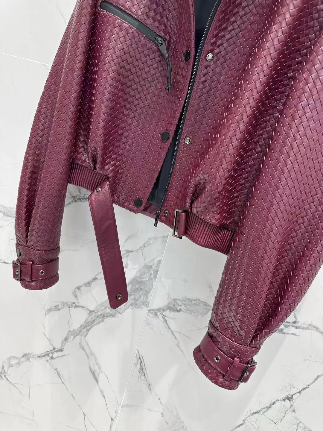 Кожаные Куртки И Дублёнки Женские Bottega Veneta 11700522