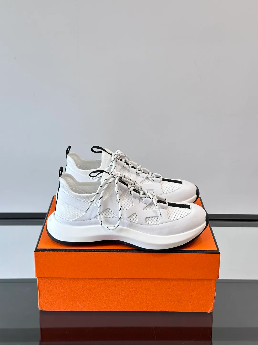 Кроссовки Женские Hermes 494001