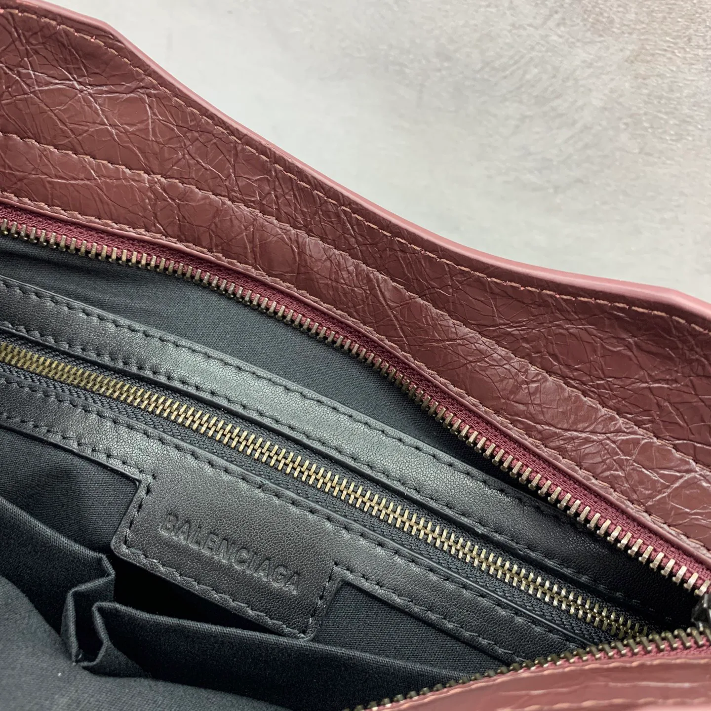 Классические Сумки Женские Balenciaga 5032471