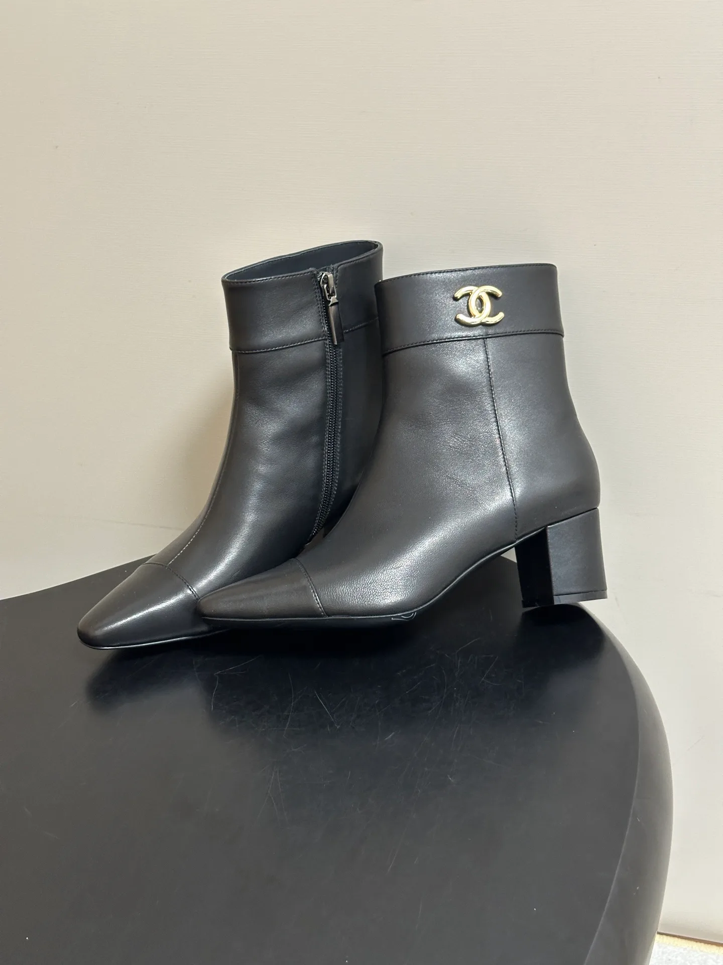 Ботильоны Женские Chanel 18956880
