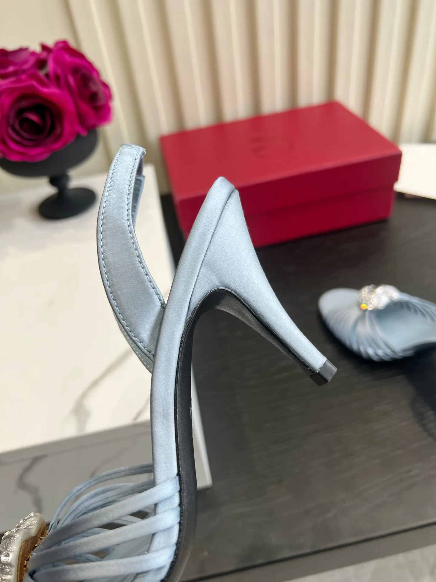 Босоножки Женские Valentino 18322862