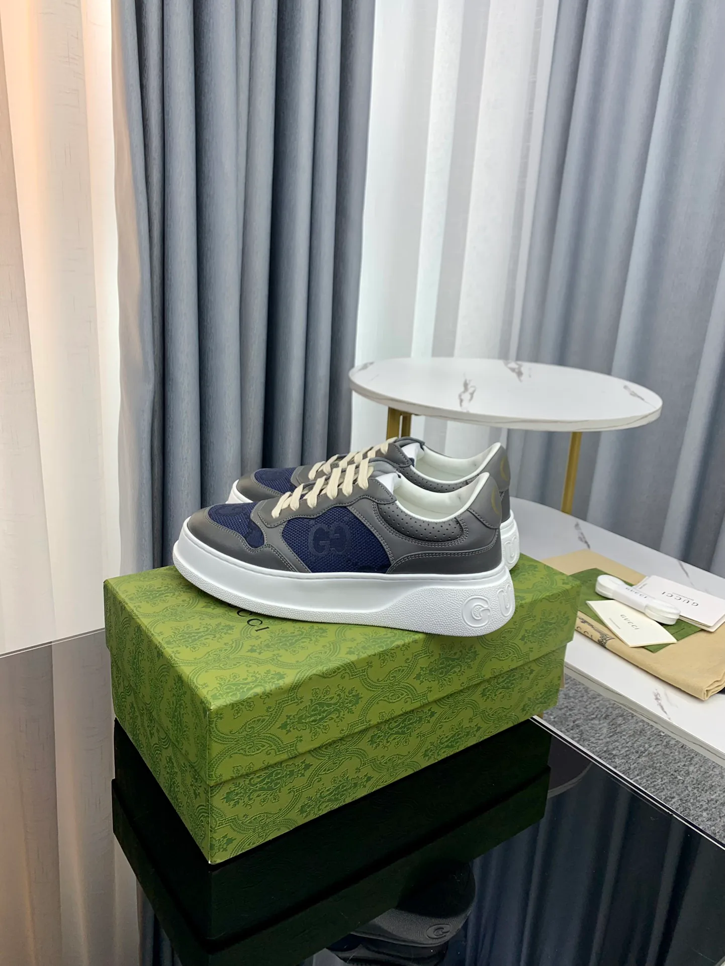 Кроссовки Женские Gucci 12227966