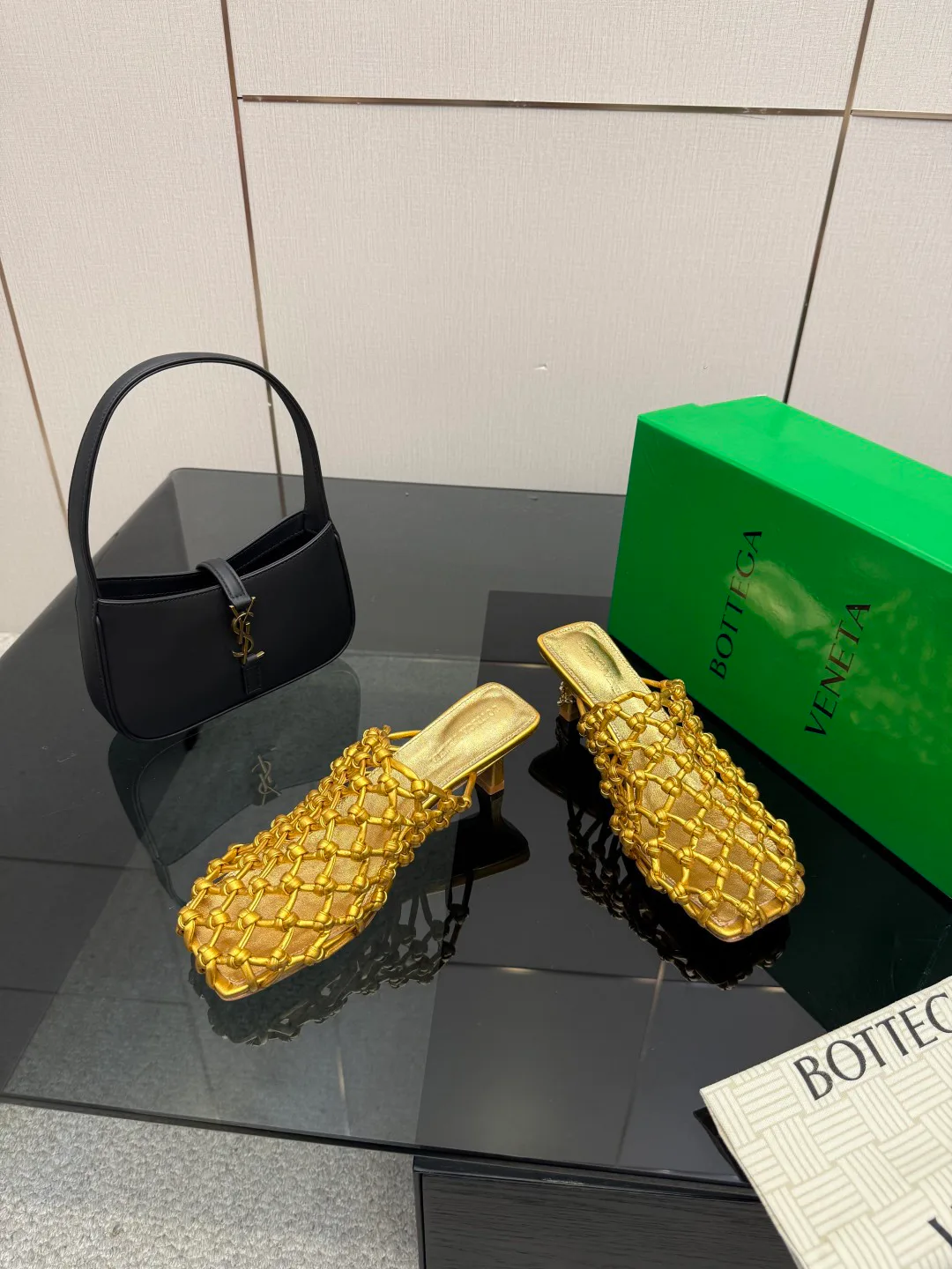 Босоножки Женские Bottega Veneta 837241