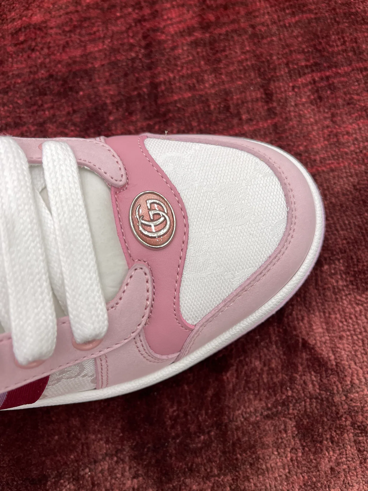 Кроссовки Женские Gucci 799361