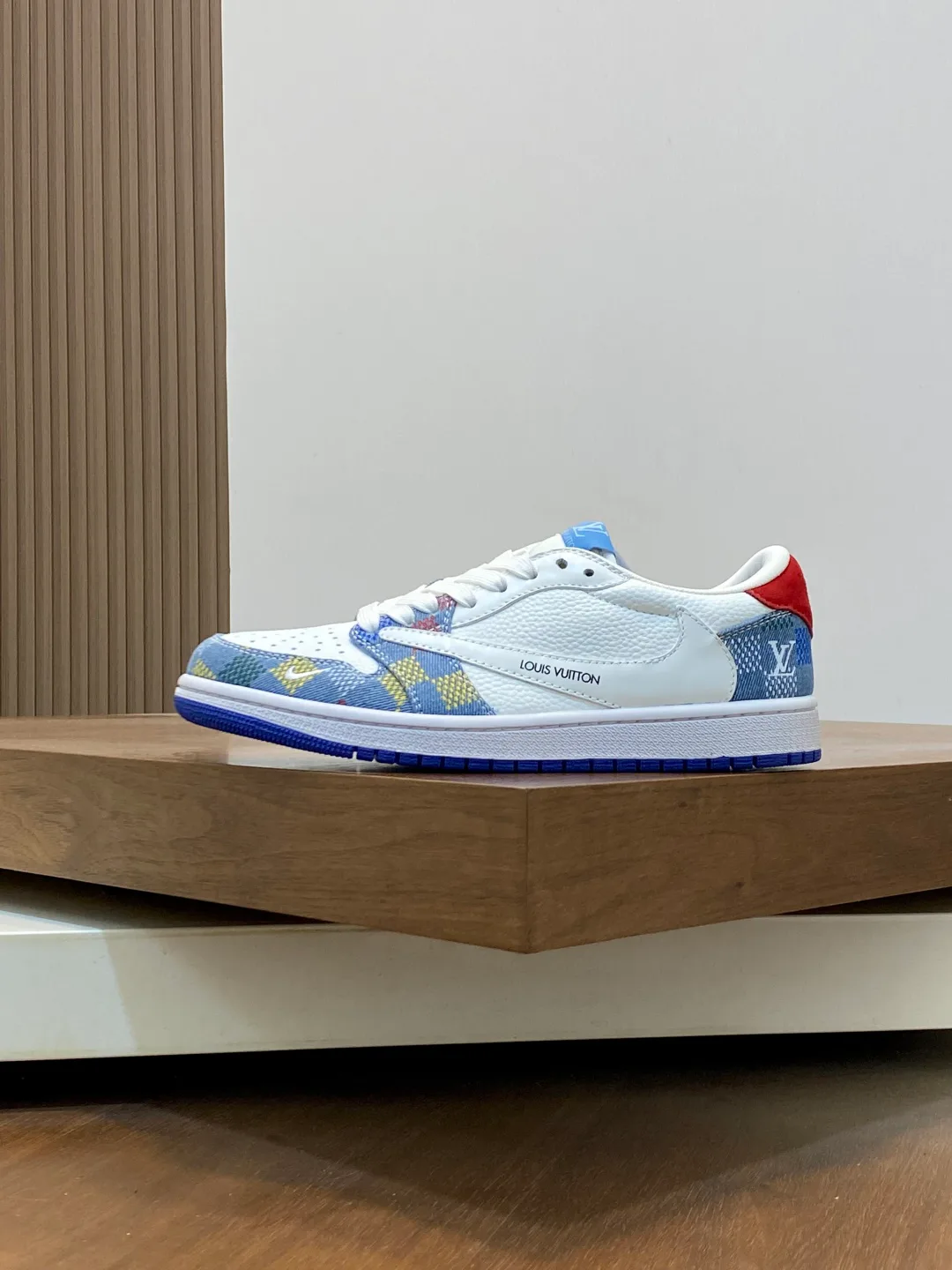 Кроссовки Мужские Louis Vuitton 162948