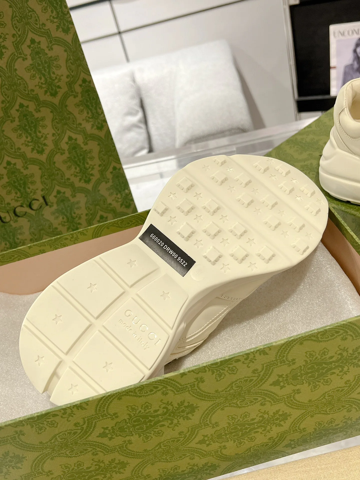 Кроссовки Женские Gucci 173875