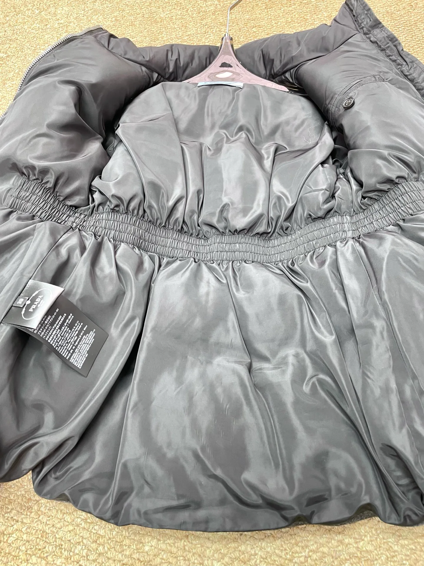 Куртки И Пуховики Женские Prada 146675