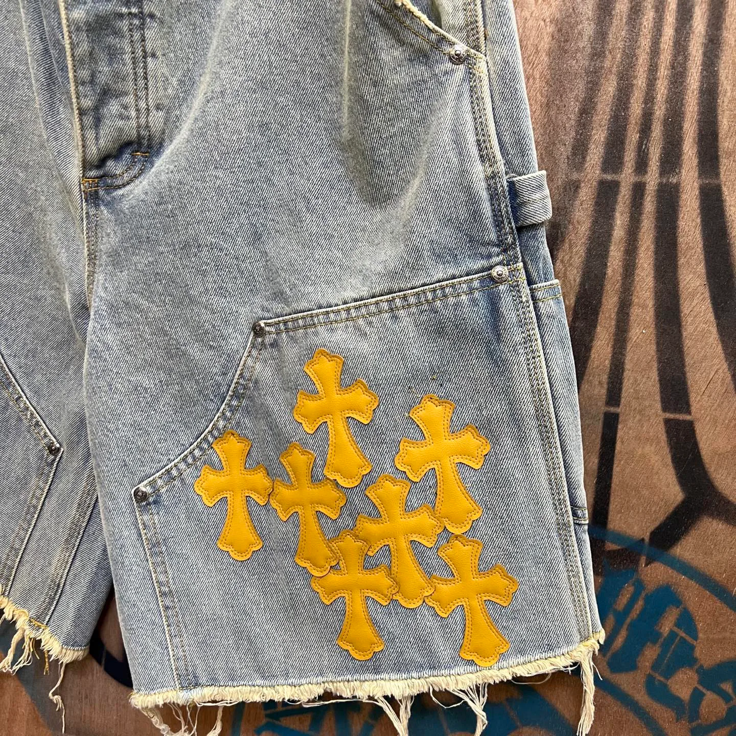 Шорты Женские Chrome Hearts 10941815