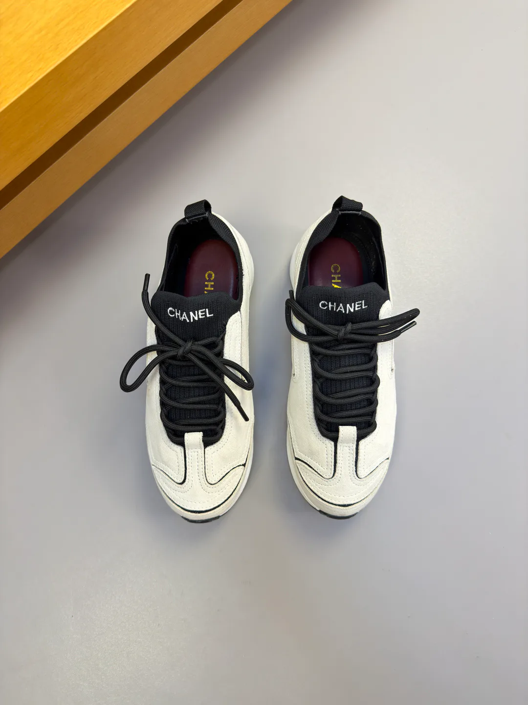 Кроссовки Женские Chanel 16874092