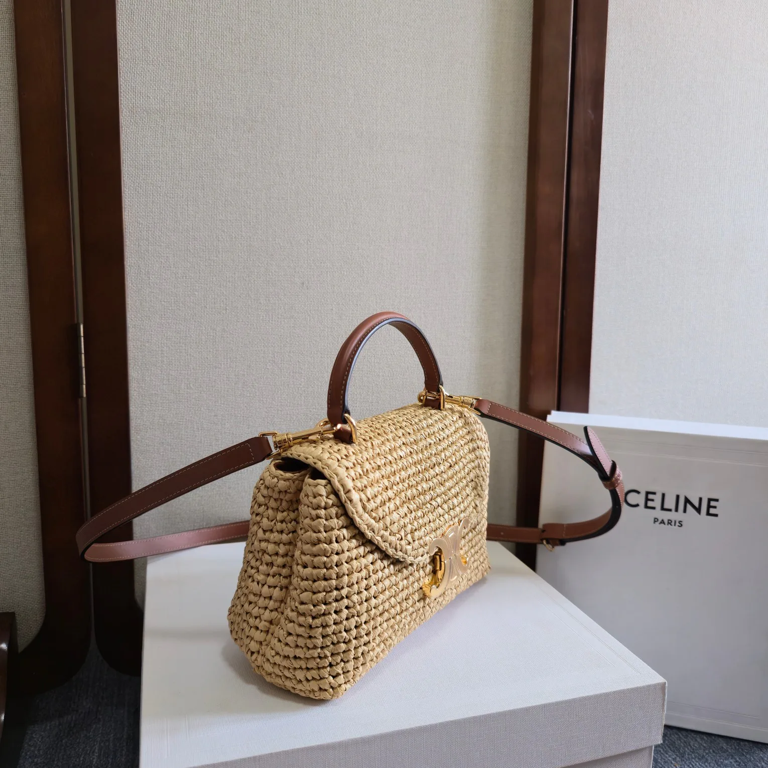 Классические Сумки Женские Celine 11532944