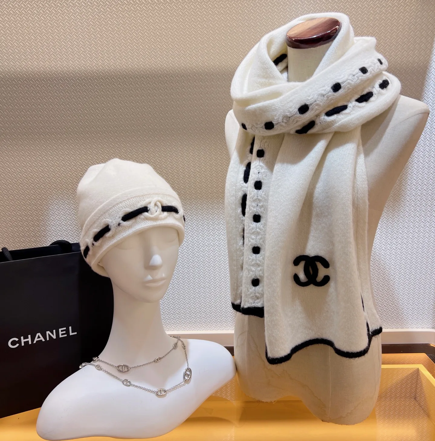Шарфы Chanel 449336