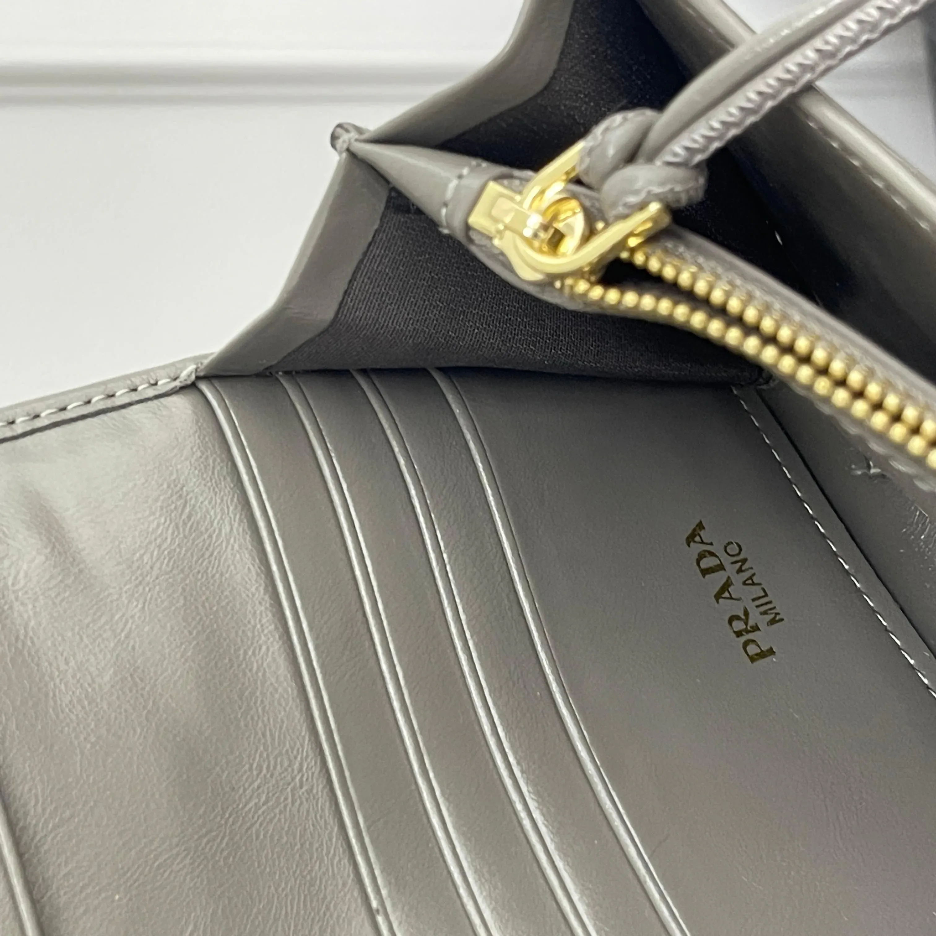 Клатчи Женские Prada 567109