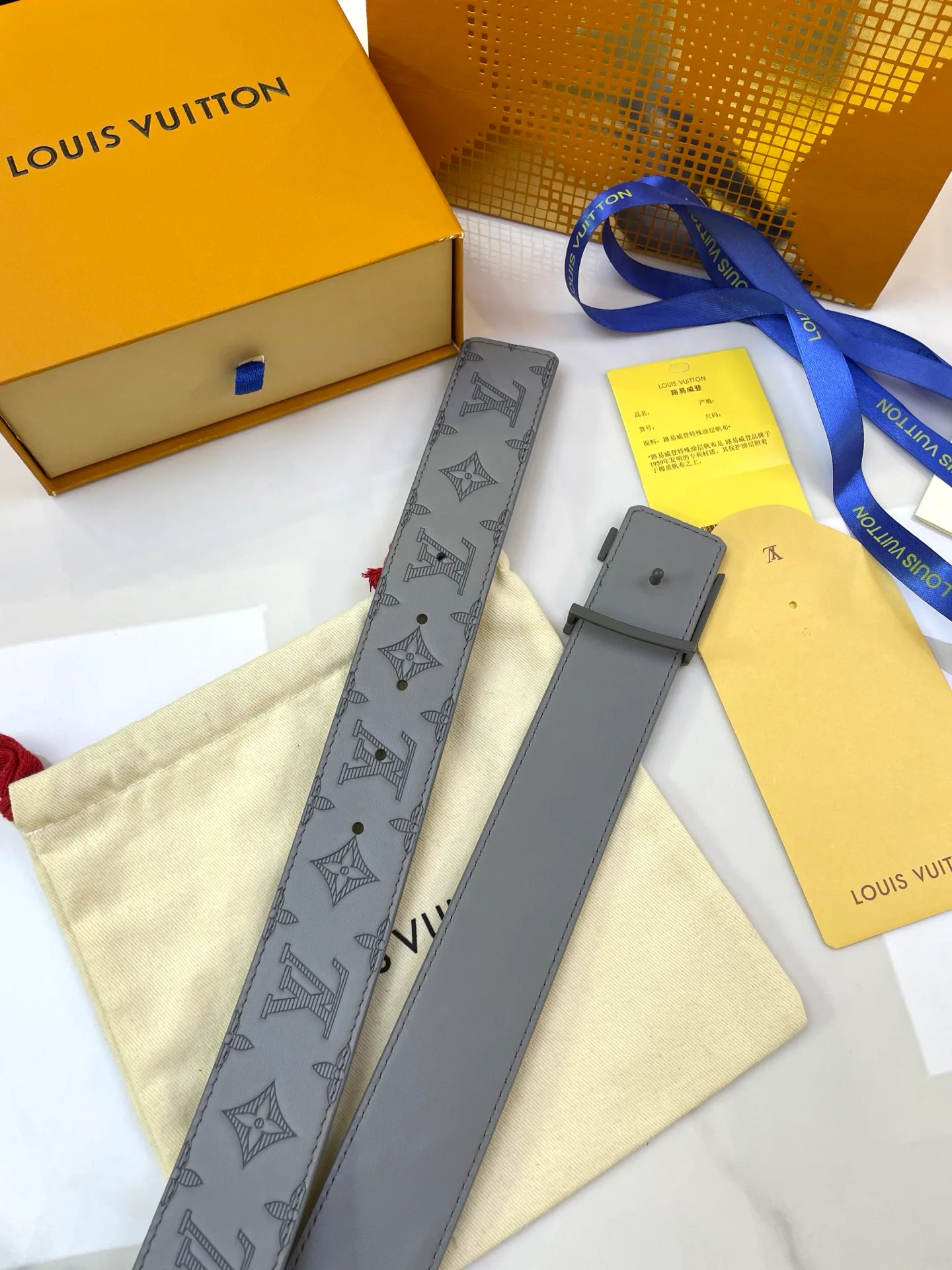 Ремни Louis Vuitton 76705