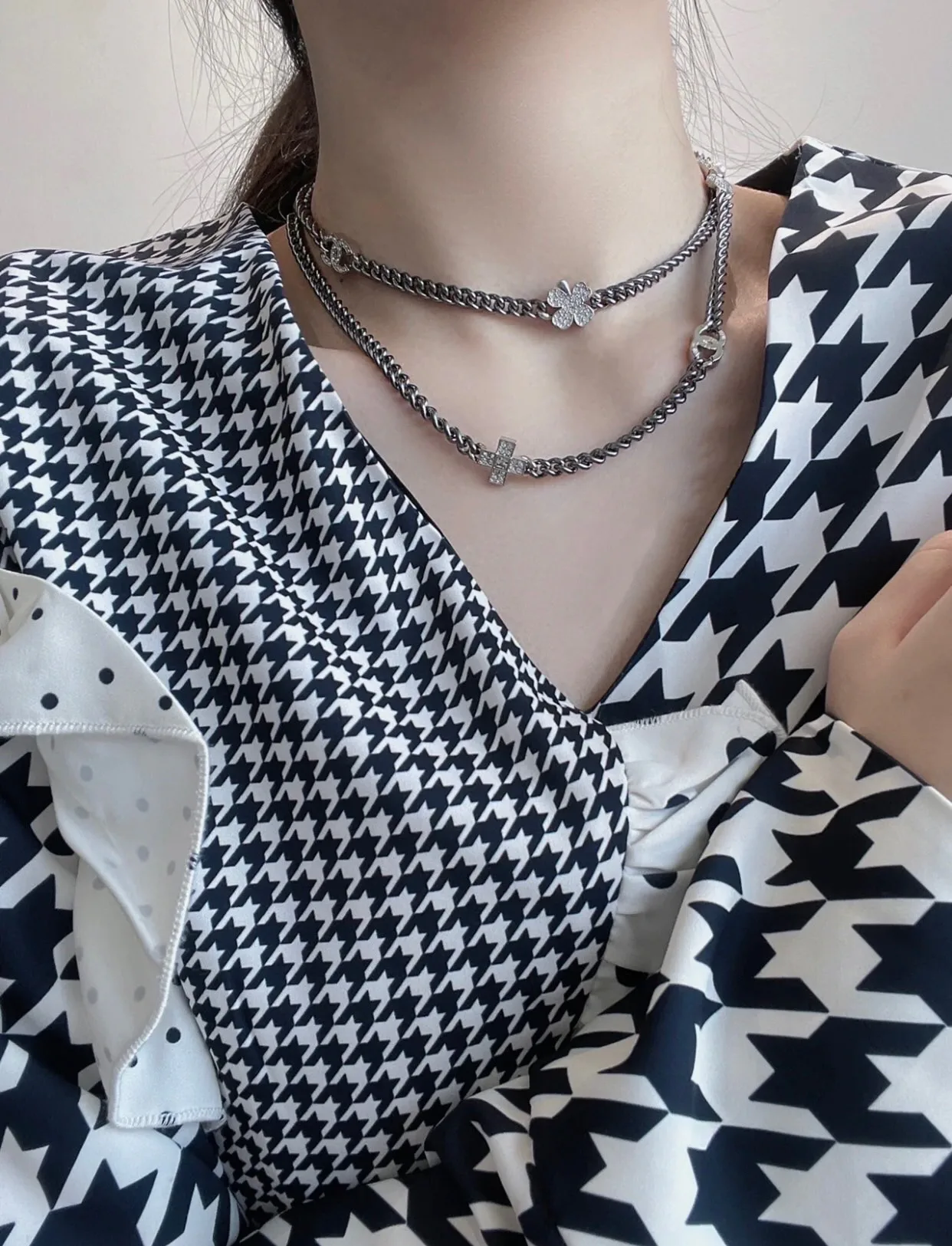 Бижутерия Chanel 11425549