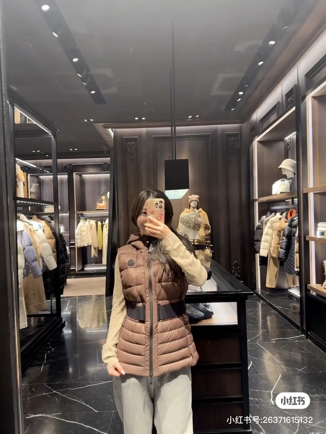 Жилеты Женские Moncler 18108605