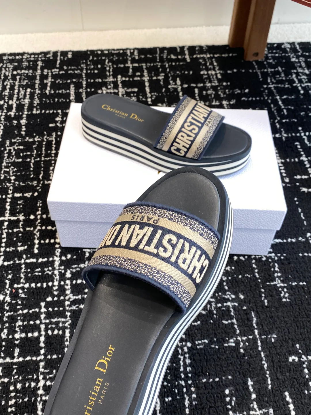 Шлепанцы Женские Christian Dior 17106