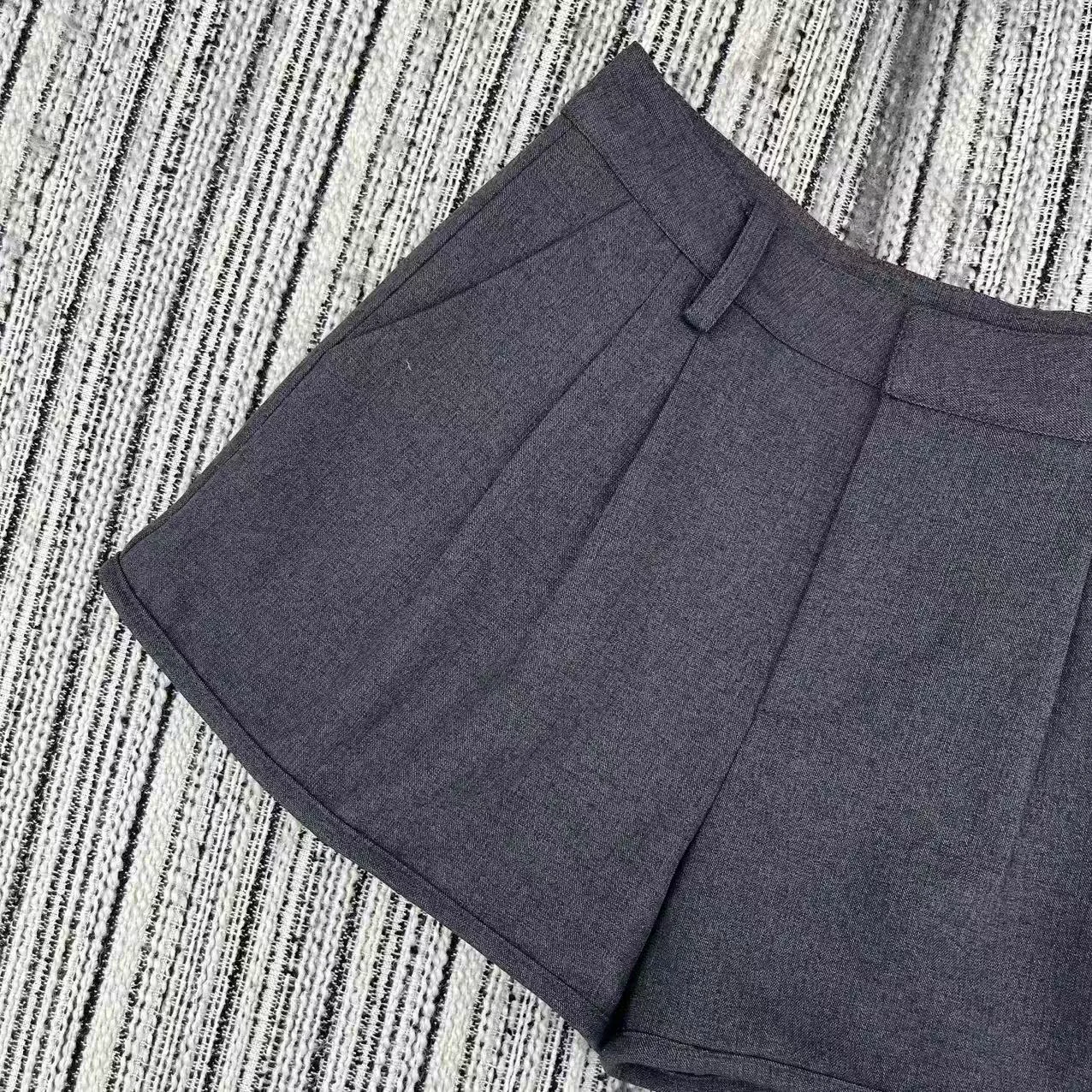 Шорты Женские Prada 11260463
