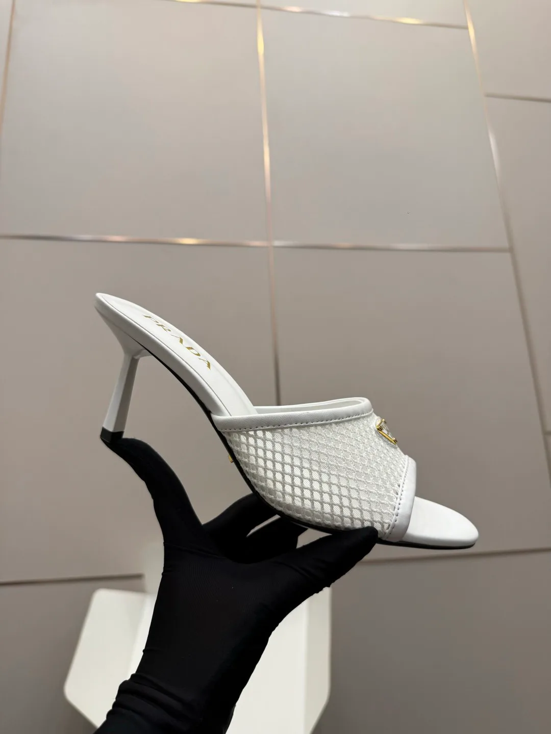 Босоножки Женские Prada 13461668