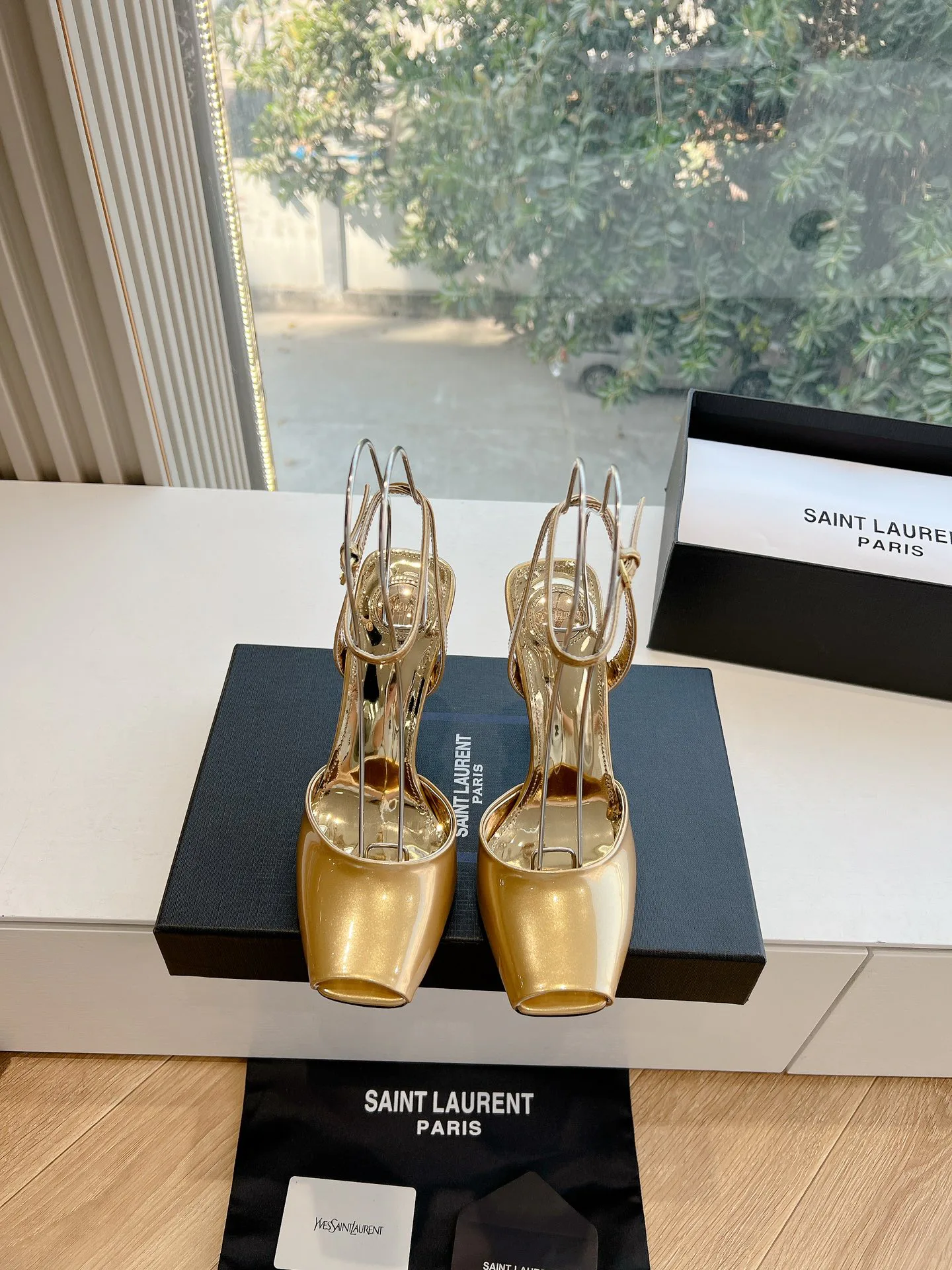 Босоножки Женские Saint Laurent