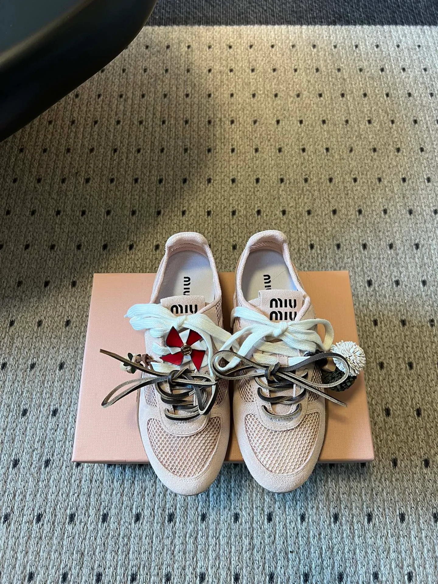 Кроссовки Женские Miu Miu 11579940