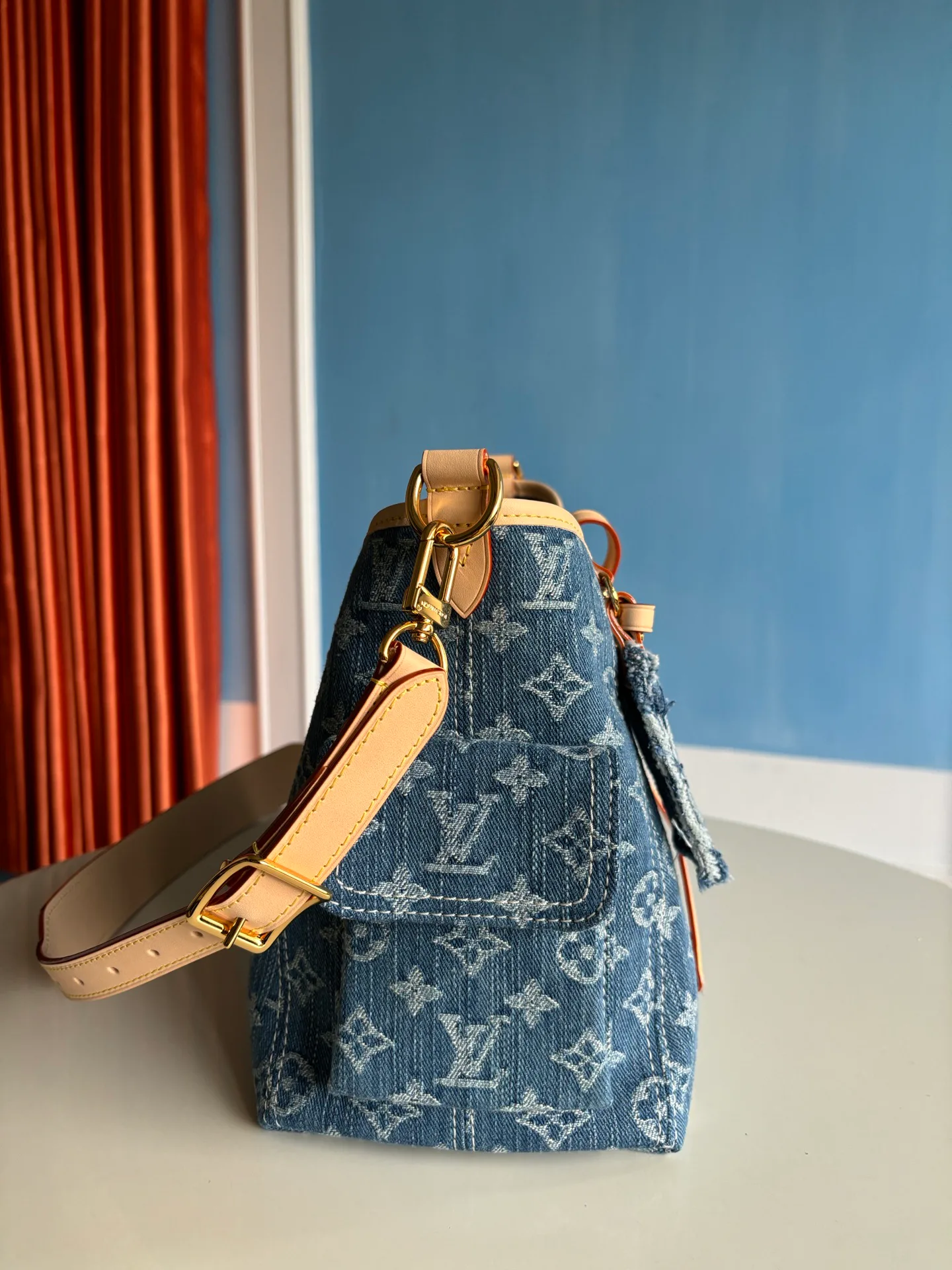 Сумки На Ремне Женские Louis Vuitton 11640370