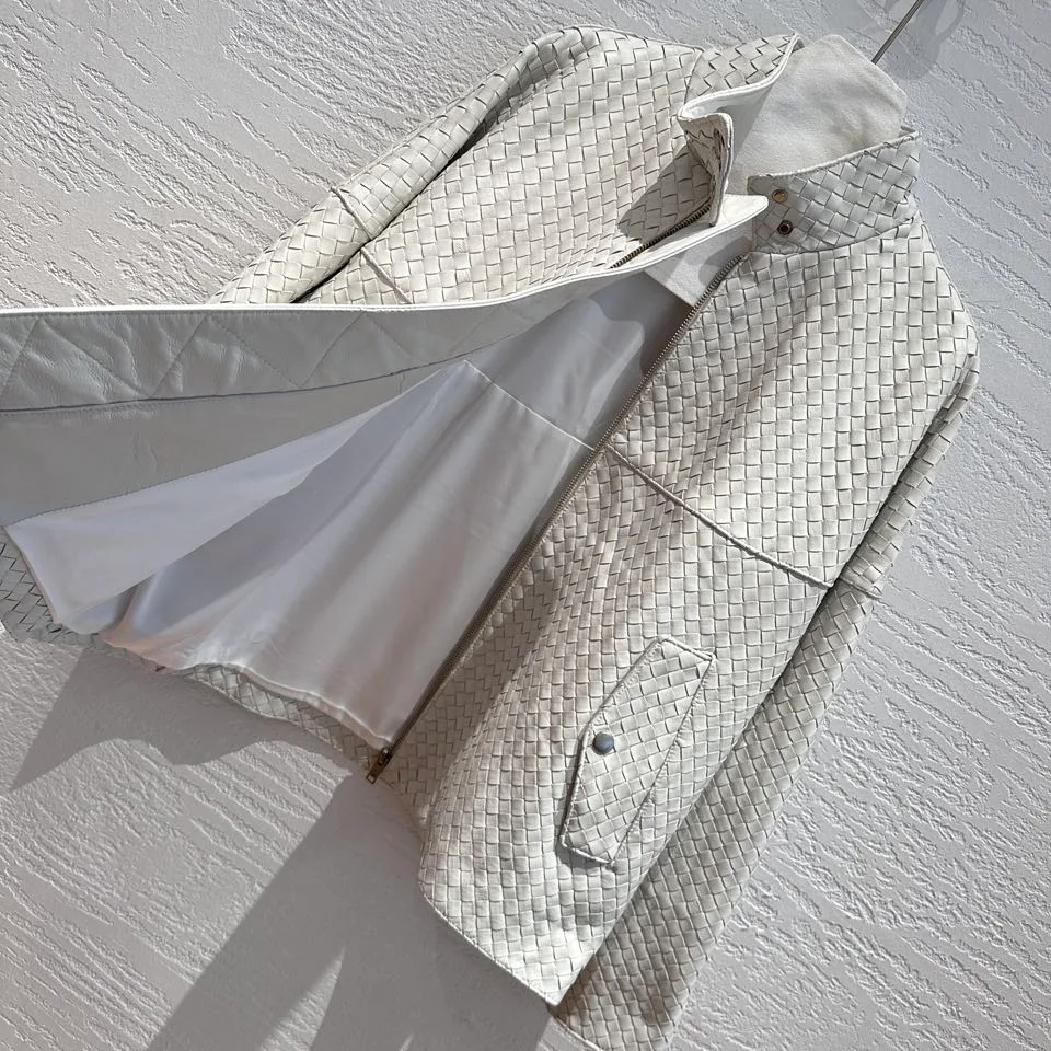 Кожаные Куртки И Дублёнки Женские Bottega Veneta 19056907