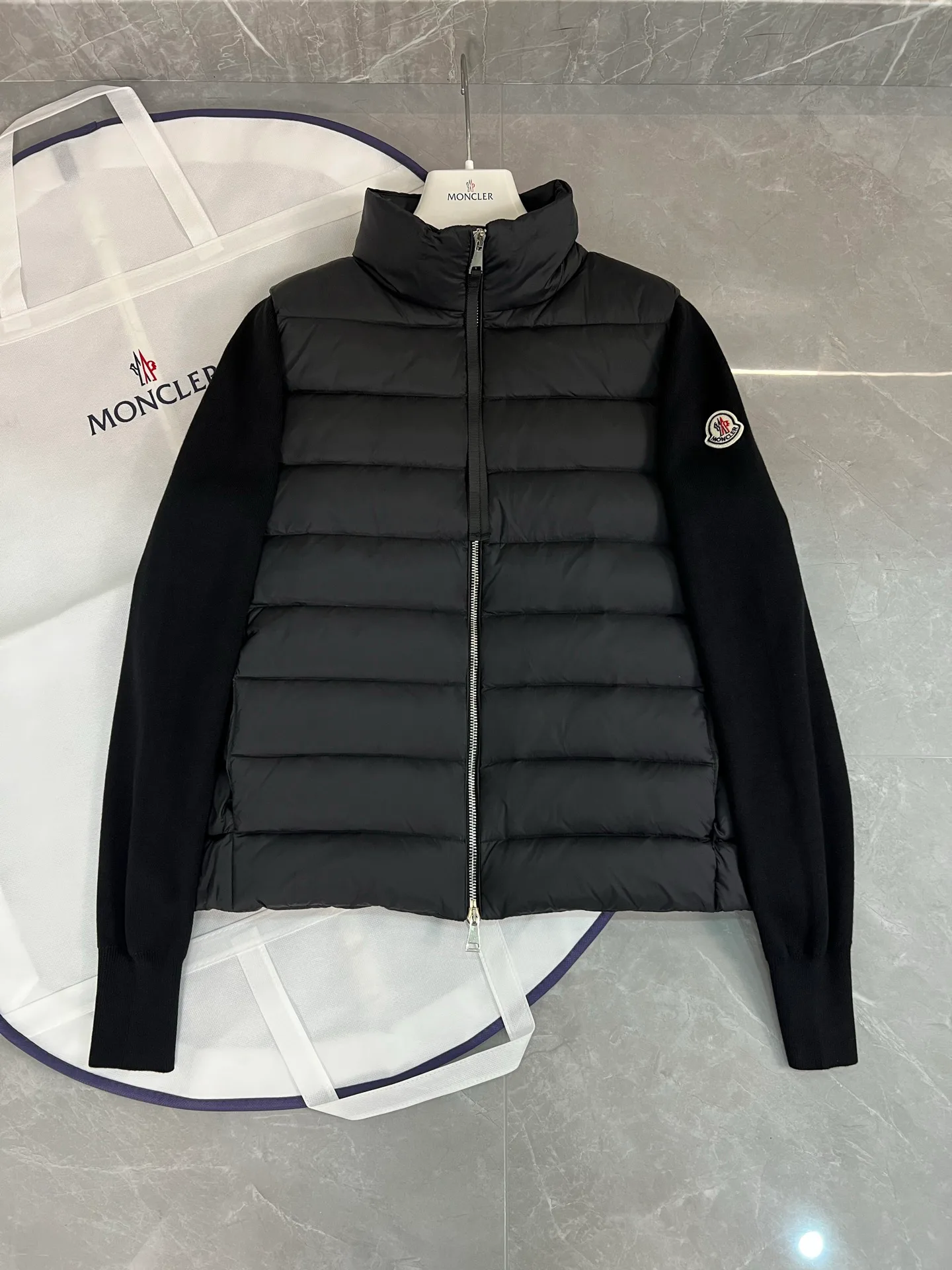 Куртки И Пуховики Женские Moncler 1845684