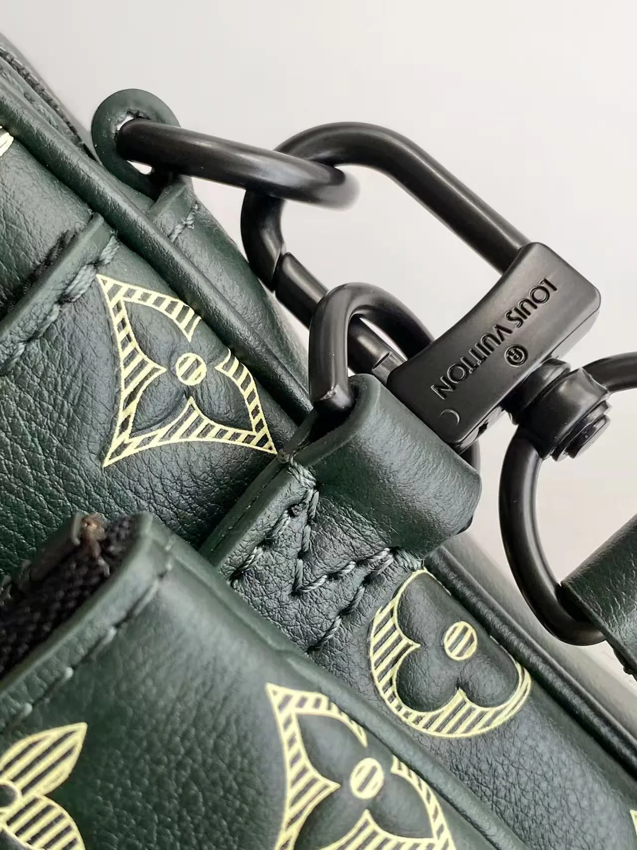 Сумки На Ремне Женские Louis Vuitton 903194