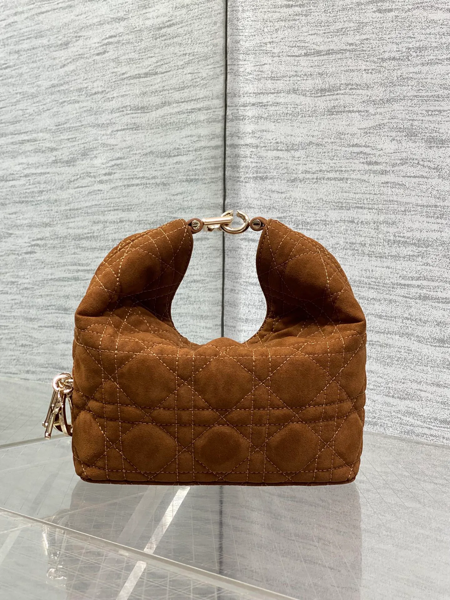 Классические Сумки Женские Christian Dior 18242090