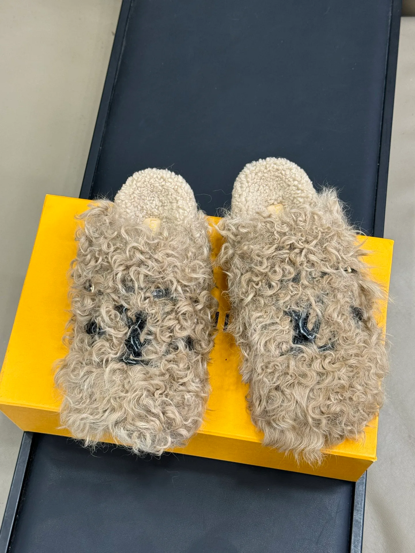 Сабо Женские Louis Vuitton 137520