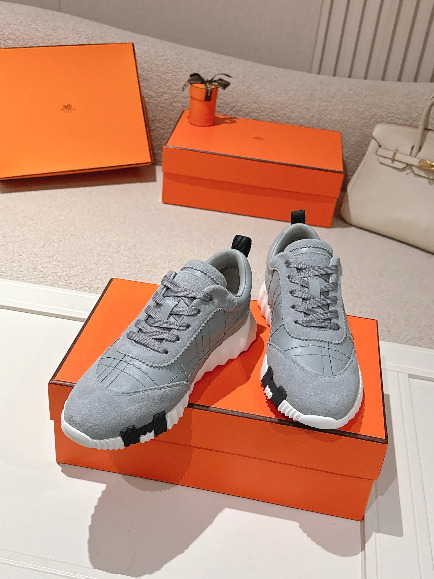 Кроссовки Женские Hermes 12783910