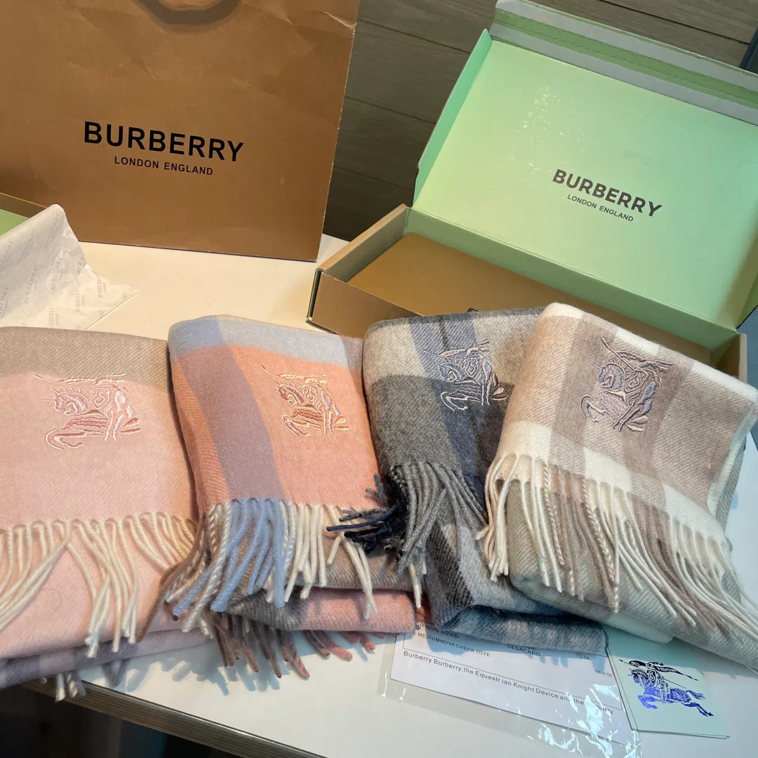 Шарфы Burberry 1303499