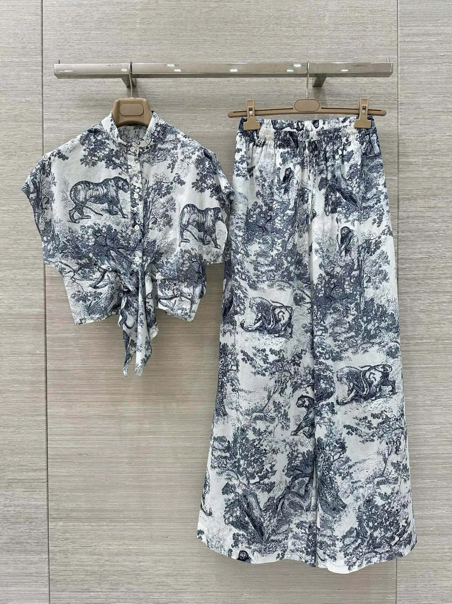 Костюмы Женские Christian Dior 10656306