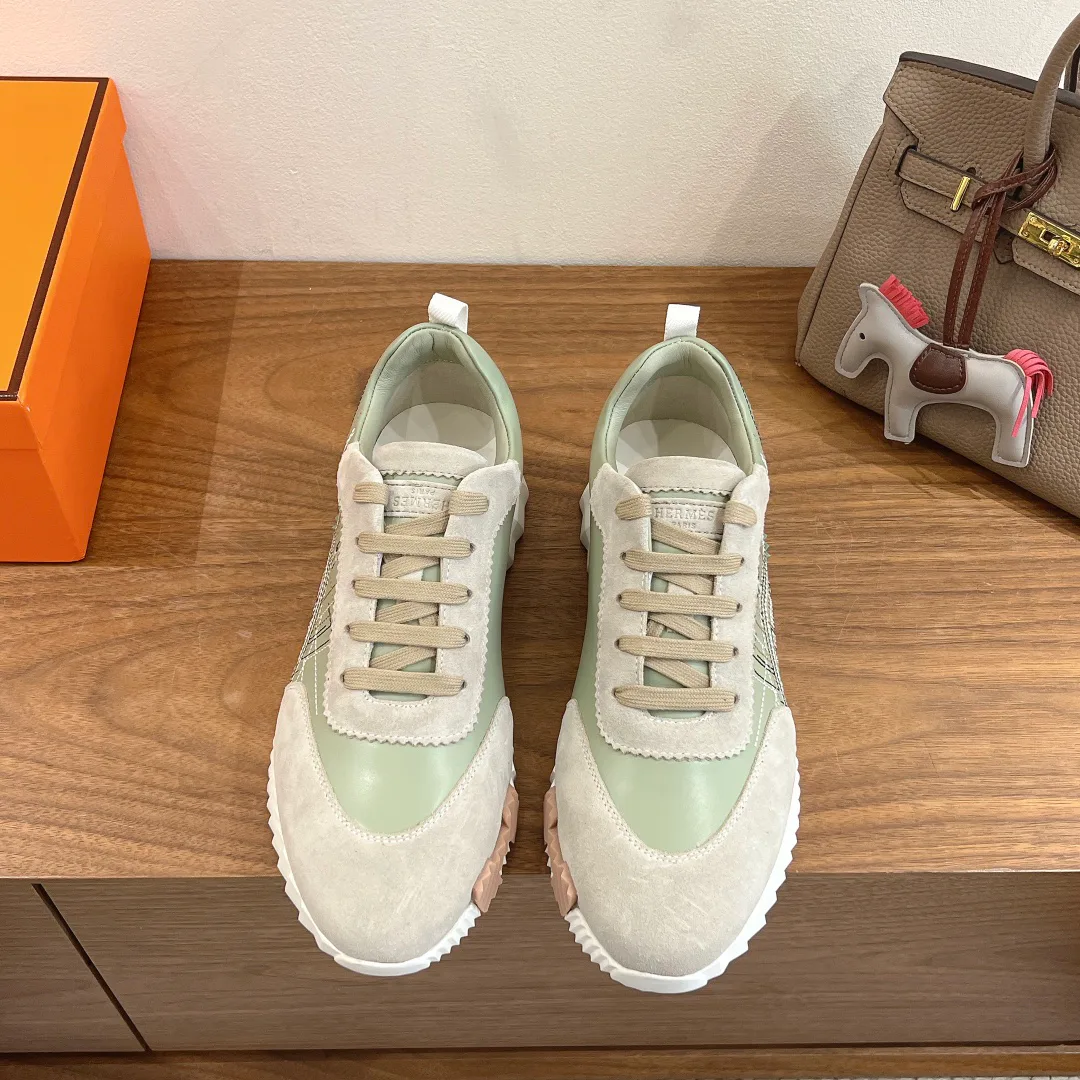 Кроссовки Женские Hermes 18729798